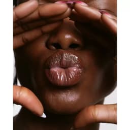 Lip plumper – Plumping gloss V1 (Natural plumping effect)